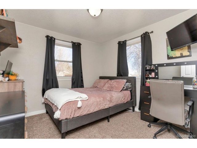 9271 Travis St, Thornton, CO 80229