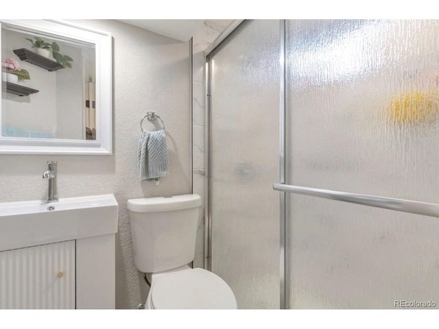 9271 Travis St, Thornton, CO 80229