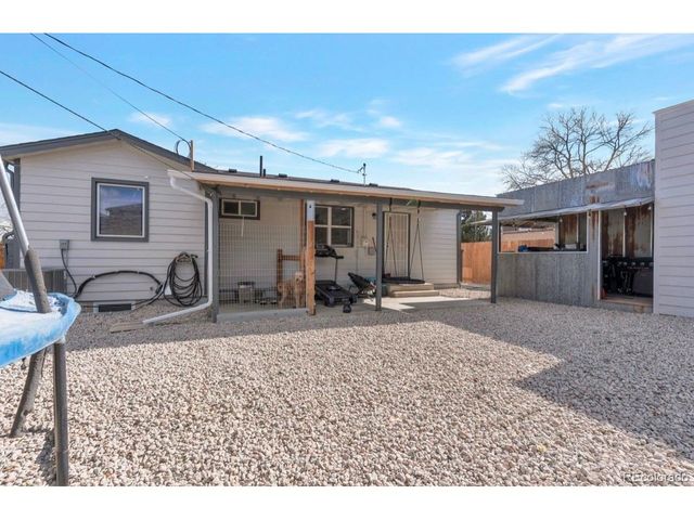 9271 Travis St, Thornton, CO 80229