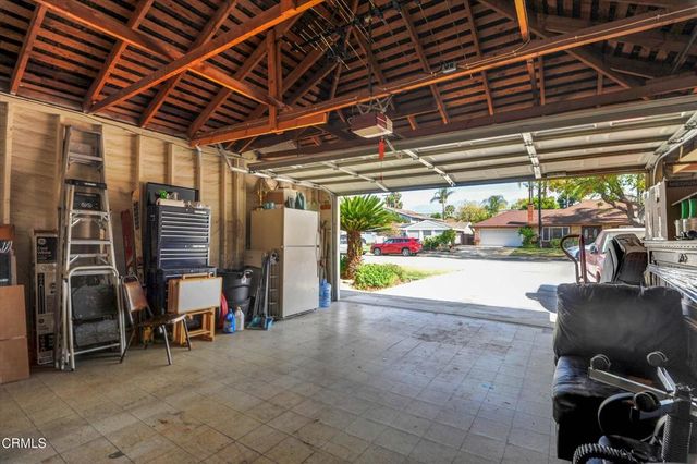 368 Fuego Avenue, Pomona, CA 91767