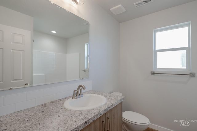 1628 Sunday River St, Middleton, ID 83644