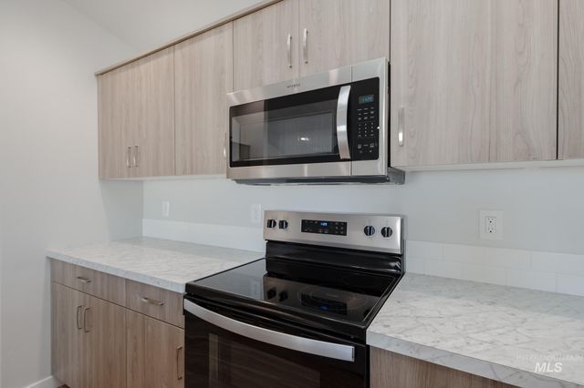 1628 Sunday River St, Middleton, ID 83644