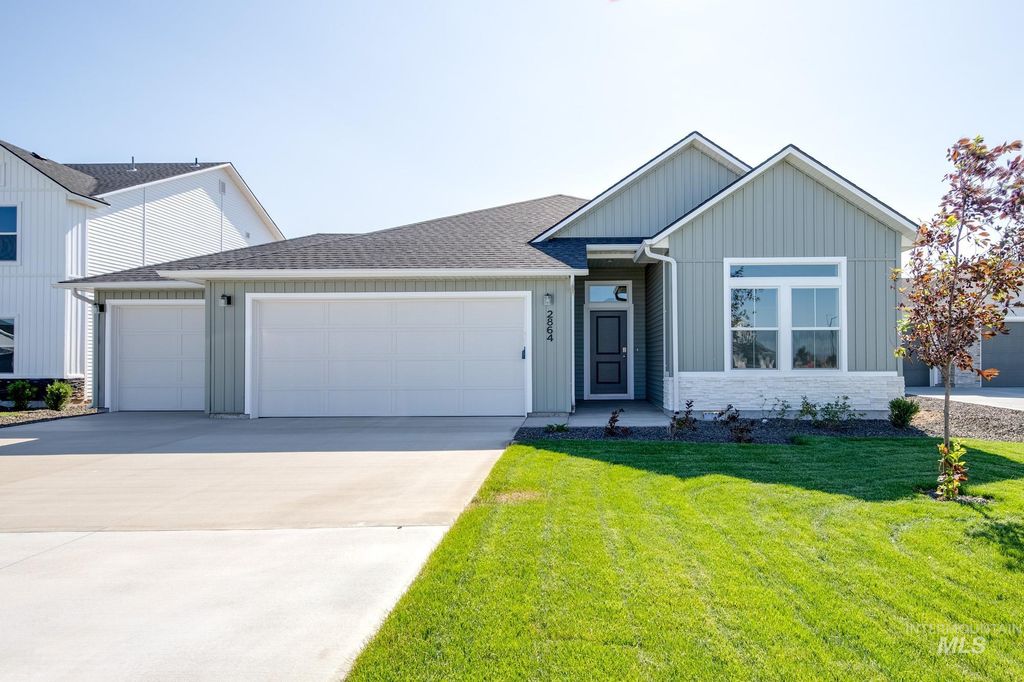 1628 Sunday River St, Middleton, ID 83644