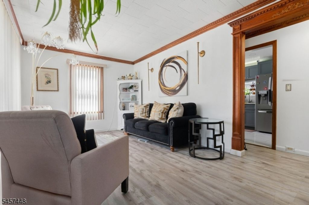 379 Chamberlain Ave, Paterson City, NJ 07502 — photo 5