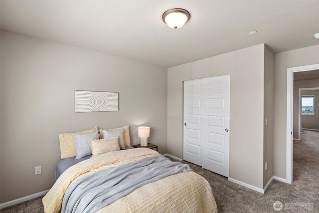 1379 Baker Heights Loop, Bremerton, WA 98312