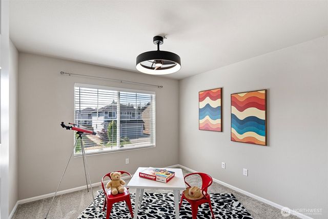 1379 Baker Heights Loop, Bremerton, WA 98312