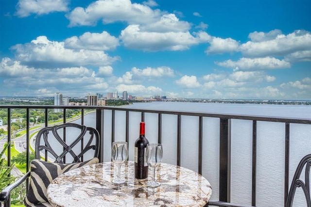 3301 BAYSHORE BOULEVARD 2207B, Tampa, FL 33629