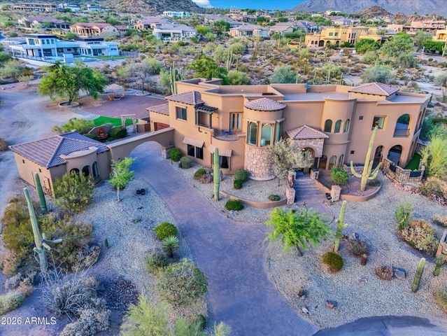 8746 E RUSSELL Street, Mesa, AZ 85207