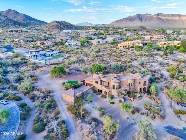 8746 E RUSSELL Street, Mesa, AZ 85207