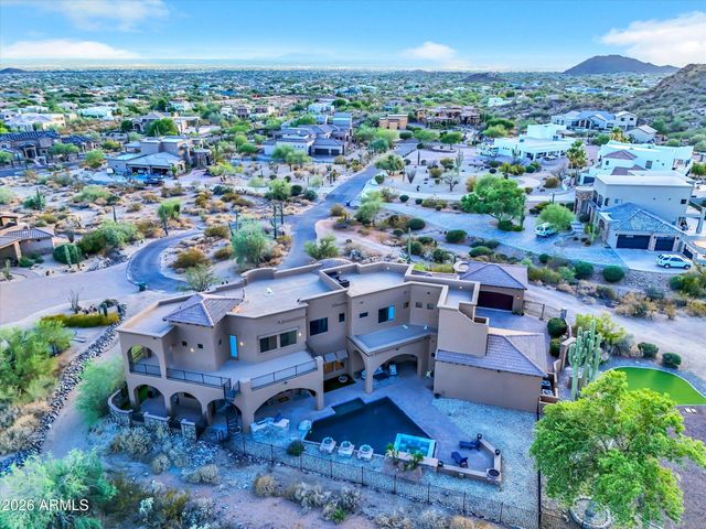 8746 E RUSSELL Street, Mesa, AZ 85207