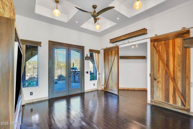 8746 E RUSSELL Street, Mesa, AZ 85207