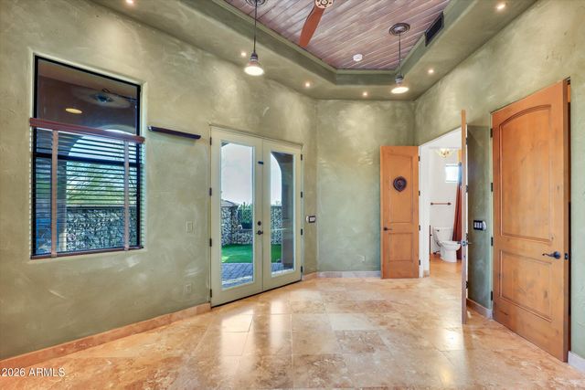 8746 E RUSSELL Street, Mesa, AZ 85207