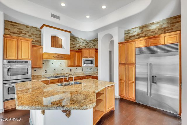 8746 E RUSSELL Street, Mesa, AZ 85207