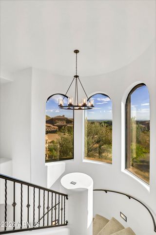 8746 E RUSSELL Street, Mesa, AZ 85207
