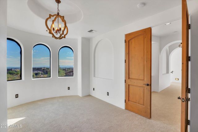 8746 E RUSSELL Street, Mesa, AZ 85207