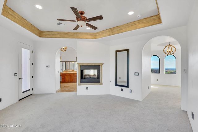 8746 E RUSSELL Street, Mesa, AZ 85207
