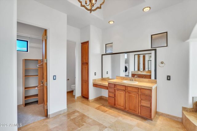 8746 E RUSSELL Street, Mesa, AZ 85207