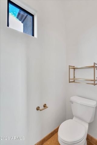 8746 E RUSSELL Street, Mesa, AZ 85207