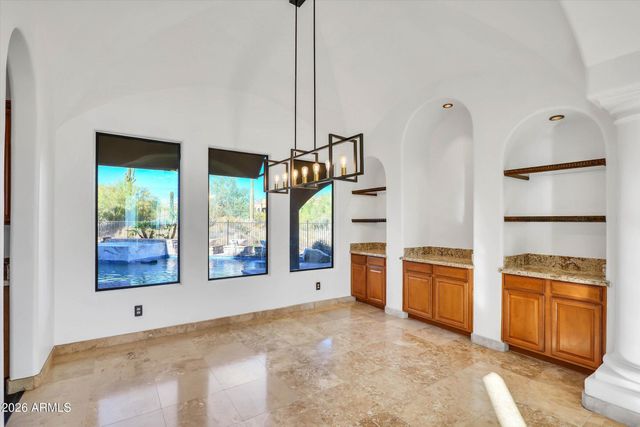 8746 E RUSSELL Street, Mesa, AZ 85207