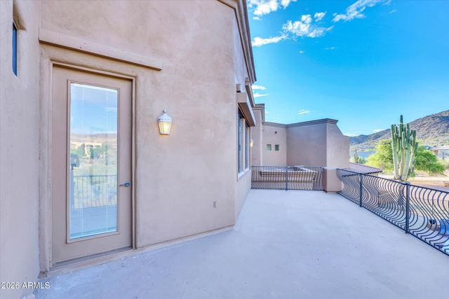 8746 E RUSSELL Street, Mesa, AZ 85207