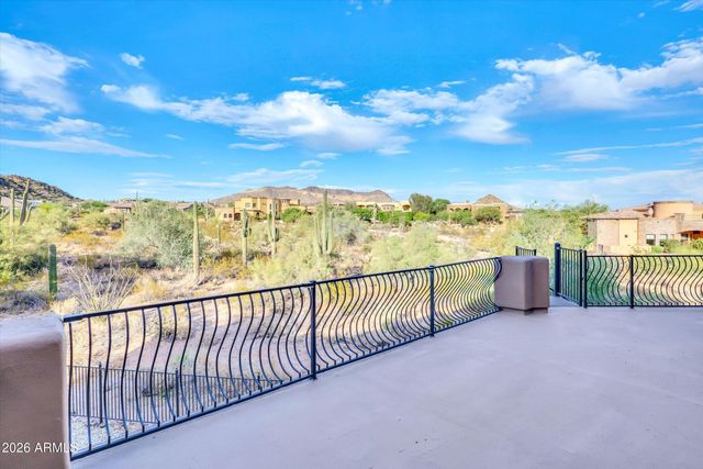 8746 E RUSSELL Street, Mesa, AZ 85207