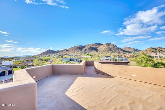 8746 E RUSSELL Street, Mesa, AZ 85207