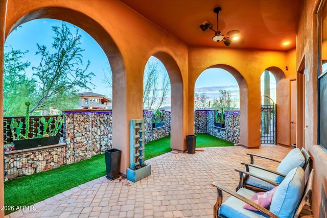 8746 E RUSSELL Street, Mesa, AZ 85207
