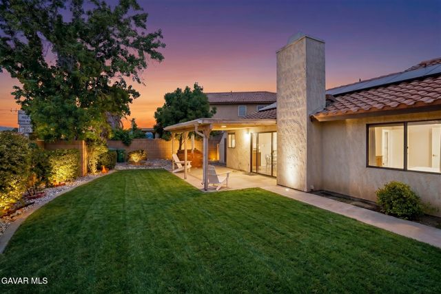 4722 Pacifica Avenue, Palmdale, CA 93552