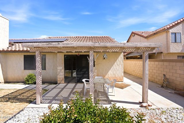4722 Pacifica Avenue, Palmdale, CA 93552