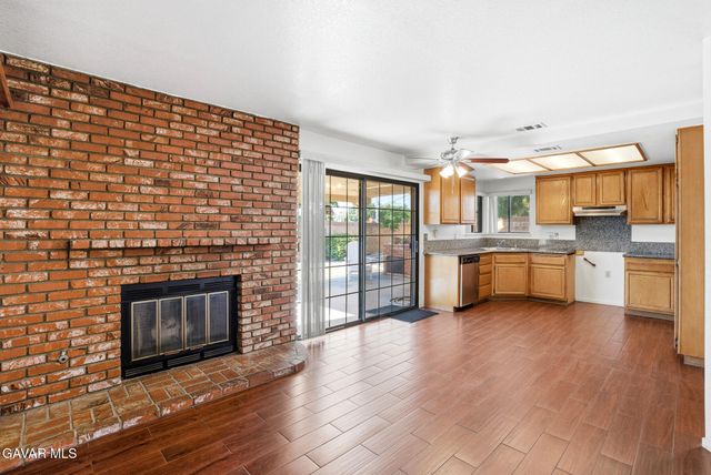 4722 Pacifica Avenue, Palmdale, CA 93552