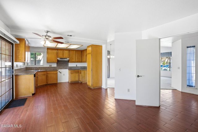 4722 Pacifica Avenue, Palmdale, CA 93552