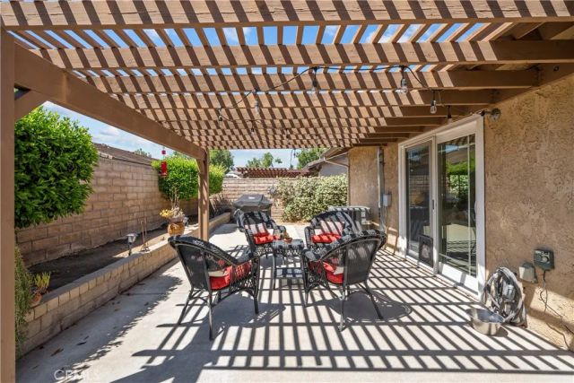 25556 Alicante Drive, Valencia, CA 91355