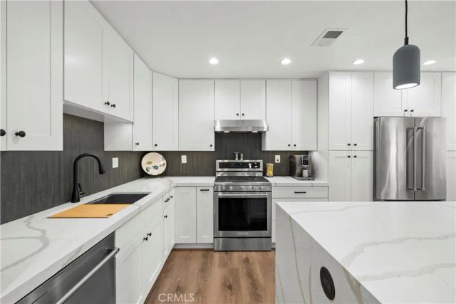 25556 Alicante Drive, Valencia, CA 91355