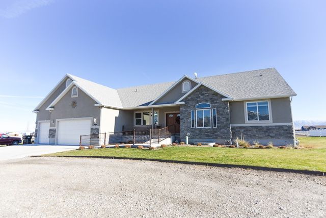 270 N CHIEKEZIE LN, Grantsville, UT 84029