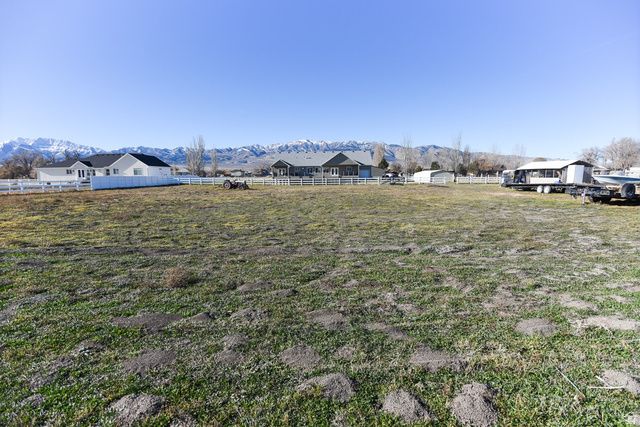 270 N CHIEKEZIE LN, Grantsville, UT 84029