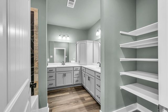 406 N 3rd Street, Cabot, AR 72023