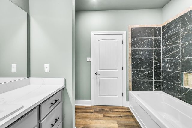 406 N 3rd Street, Cabot, AR 72023