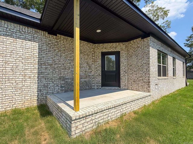 406 N 3rd Street, Cabot, AR 72023