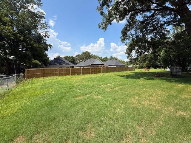 406 N 3rd Street, Cabot, AR 72023