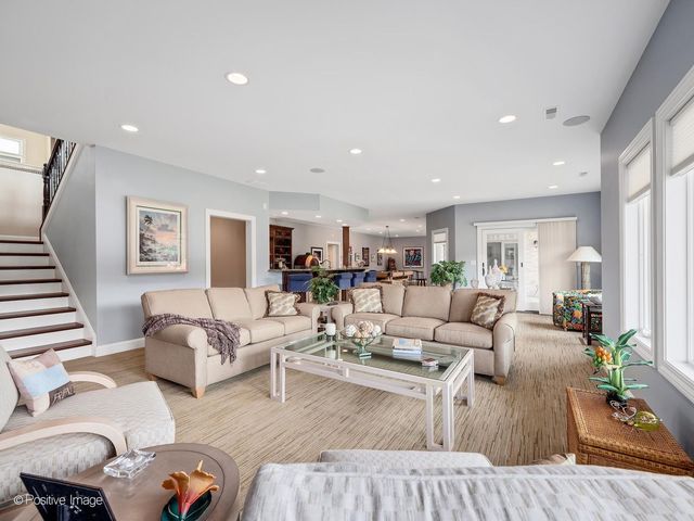 335 Edgewater Drive, Morris, IL 60450