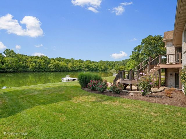 335 Edgewater Drive, Morris, IL 60450