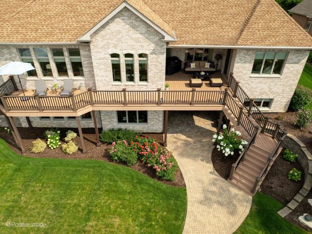 335 Edgewater Drive, Morris, IL 60450