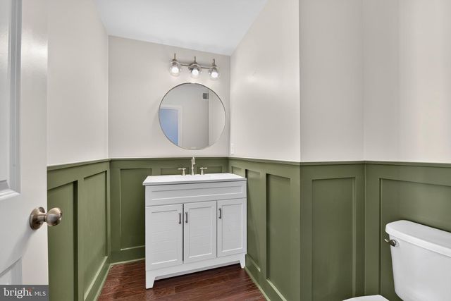 42244 GRAVES MOUNTAIN TER, Chantilly, VA 20152