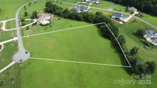 249 Sand Hills Court, Mooresville, NC 28115