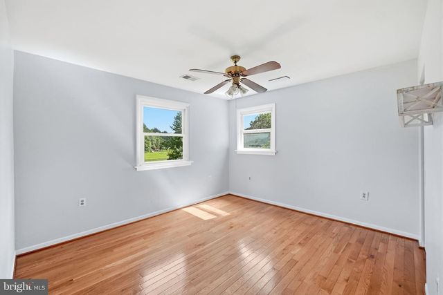 7238 GREENWICH RD, Nokesville, VA 20181