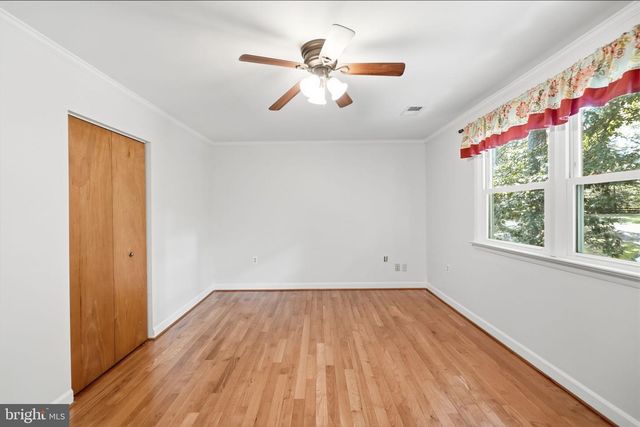 7238 GREENWICH RD, Nokesville, VA 20181