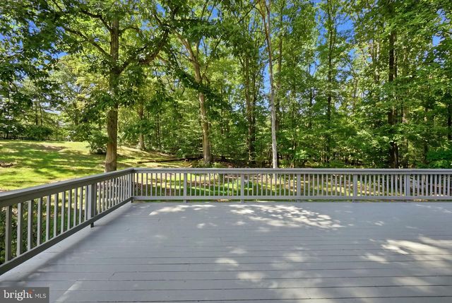 7238 GREENWICH RD, Nokesville, VA 20181