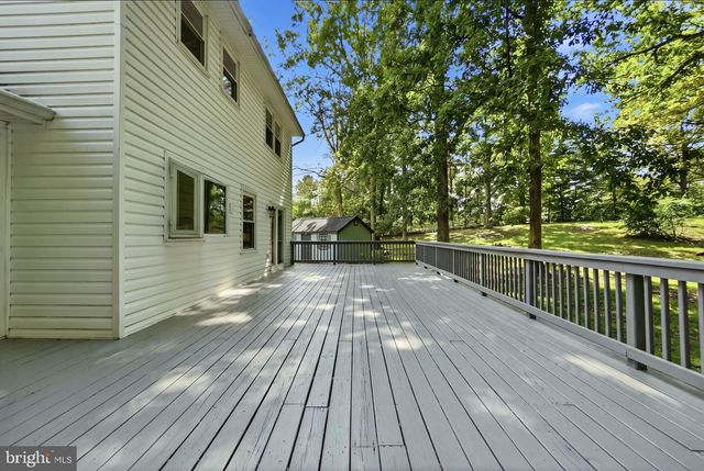 7238 GREENWICH RD, Nokesville, VA 20181