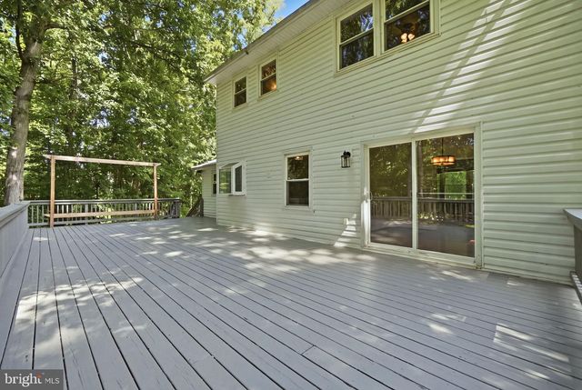 7238 GREENWICH RD, Nokesville, VA 20181