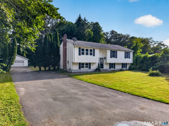 70 Lisbon Heights, Lisbon, CT 06351
